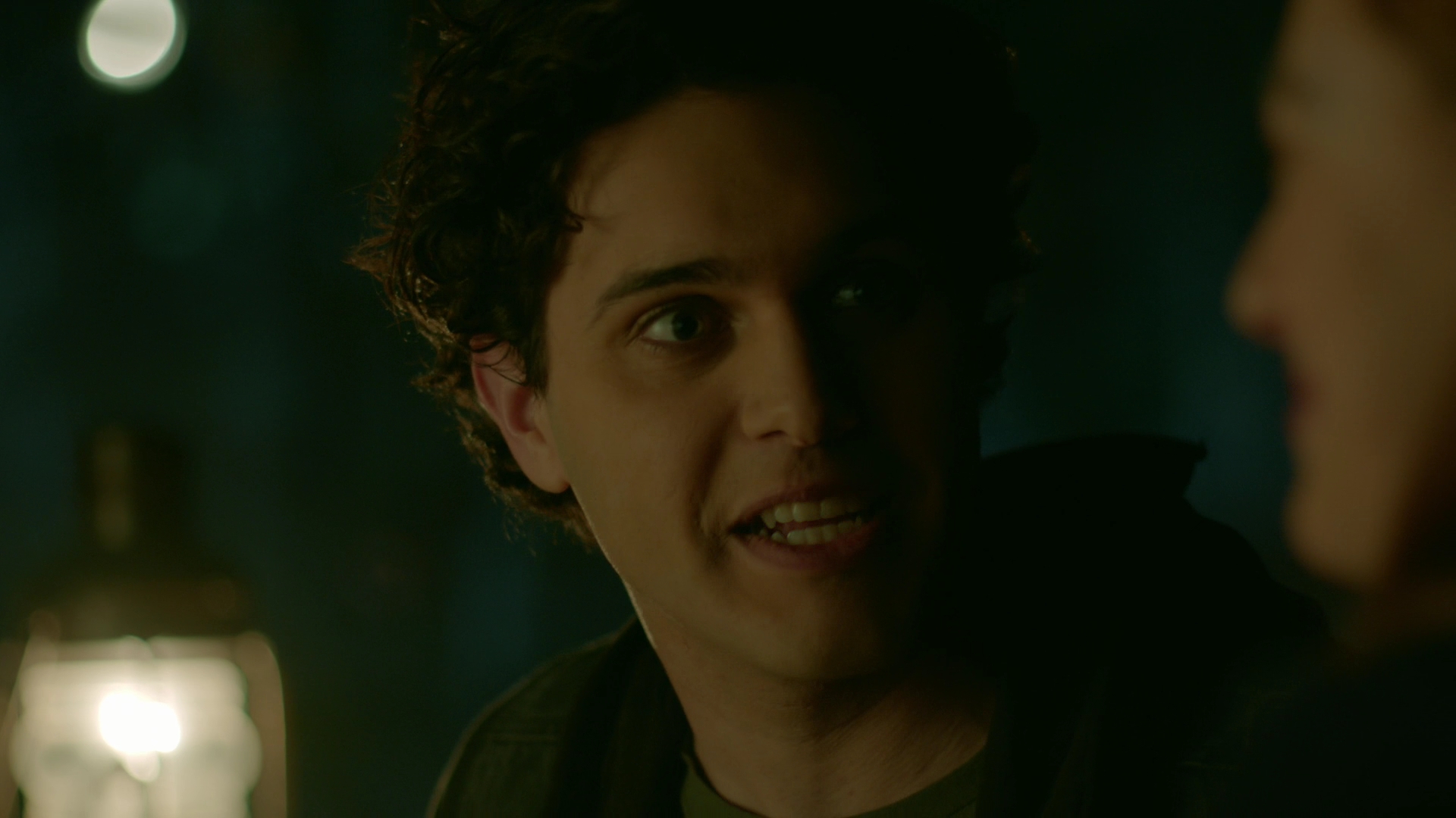 VampireDiariesWorld-dot-nl_Legacies1x15IllTellYouAStory01778.jpg