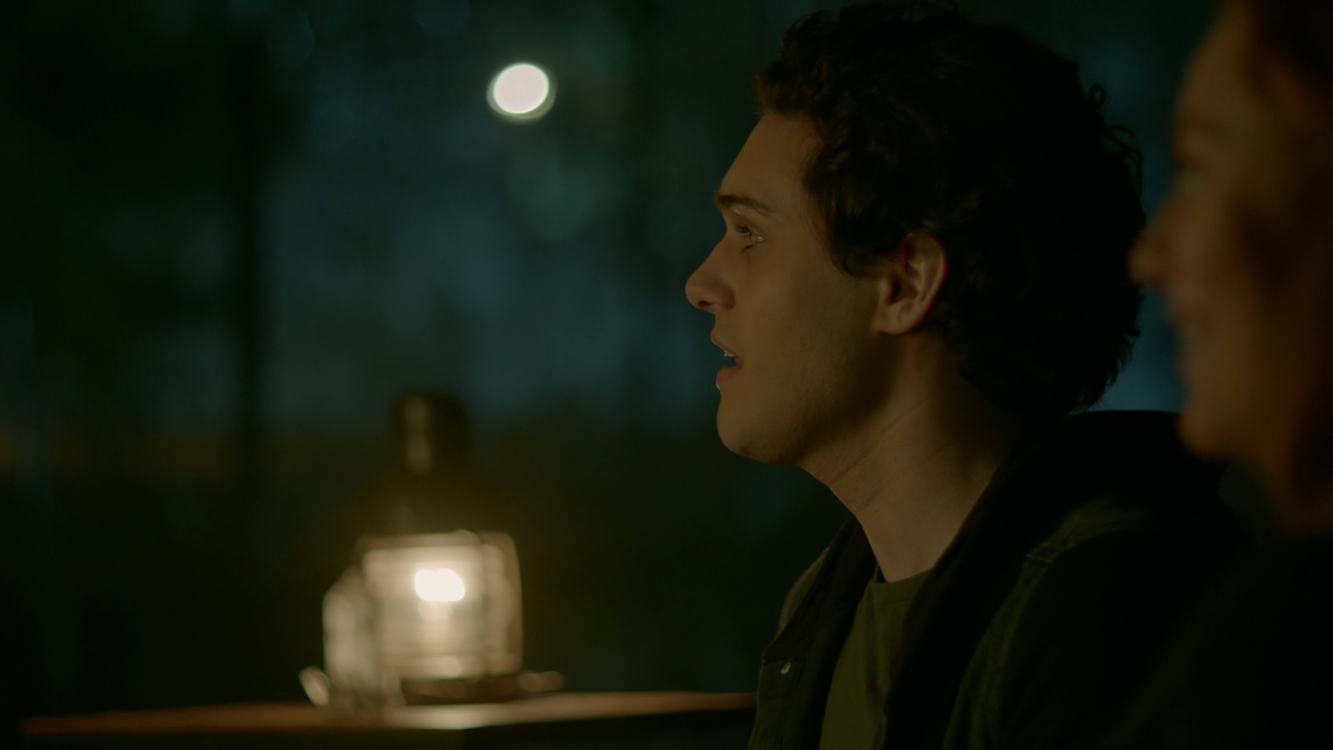 VampireDiariesWorld-dot-nl_Legacies1x15IllTellYouAStory01784.jpg