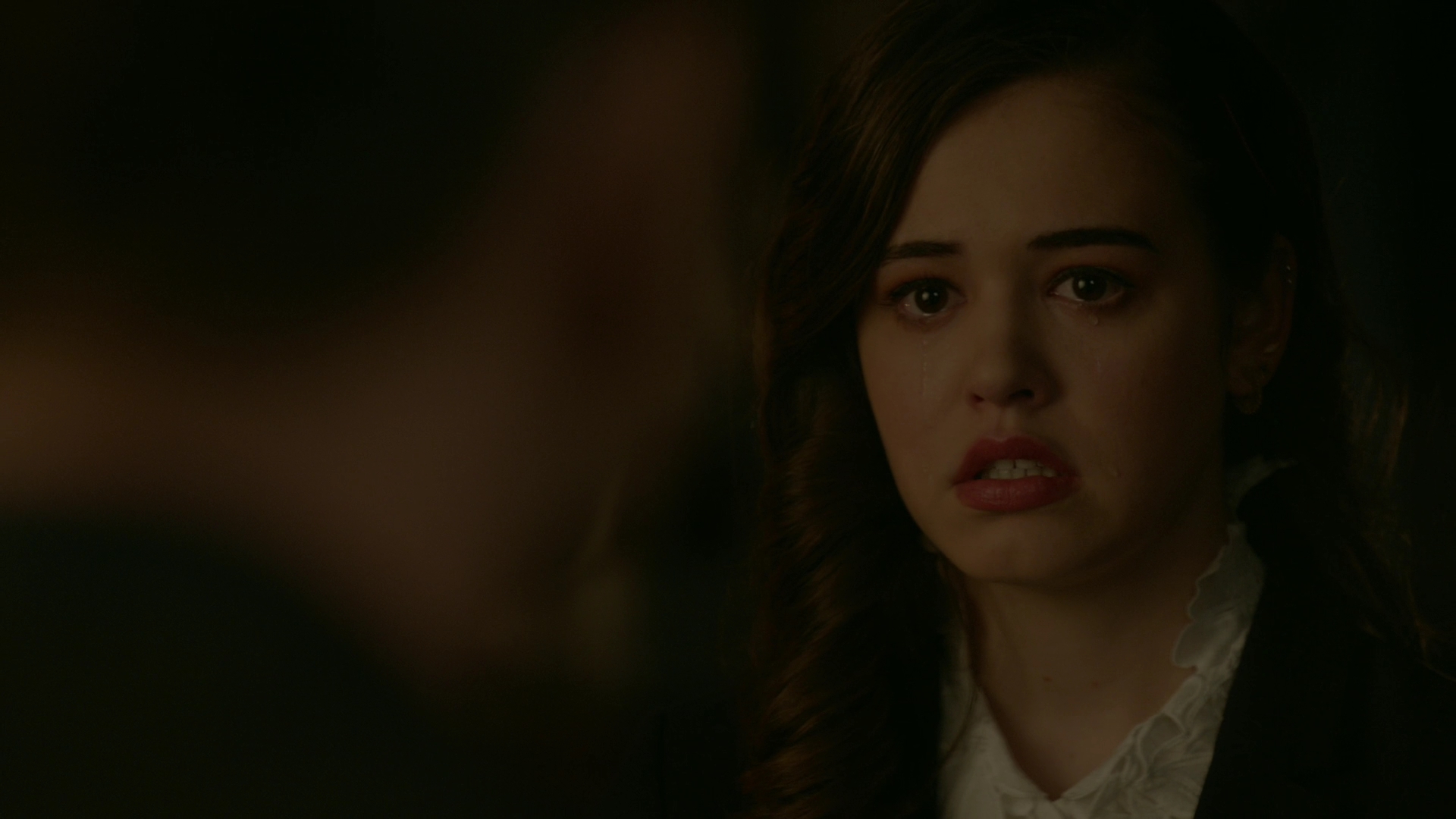 VampireDiariesWorld-dot-nl_Legacies1x15IllTellYouAStory01850.jpg