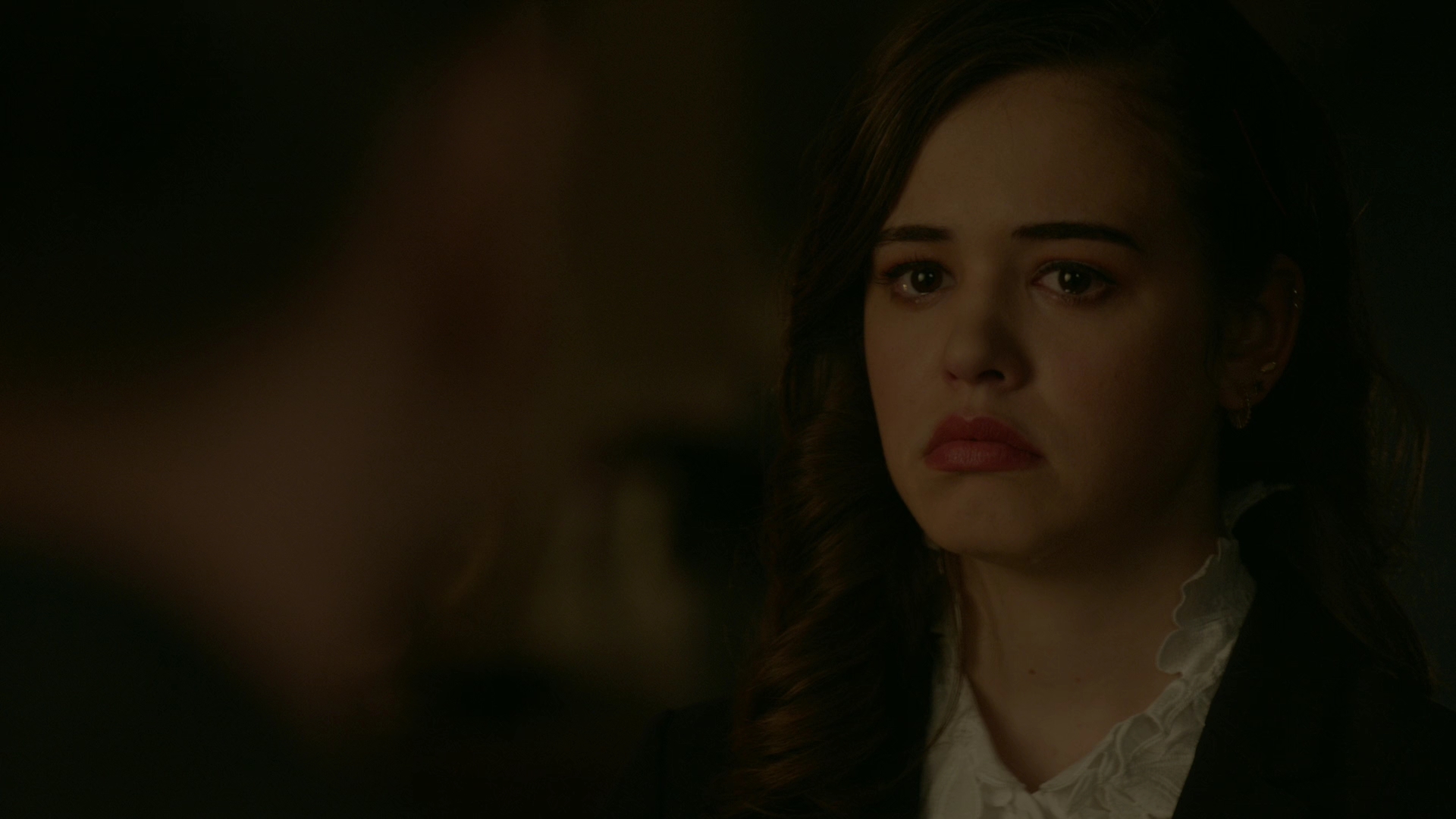 VampireDiariesWorld-dot-nl_Legacies1x15IllTellYouAStory01917.jpg