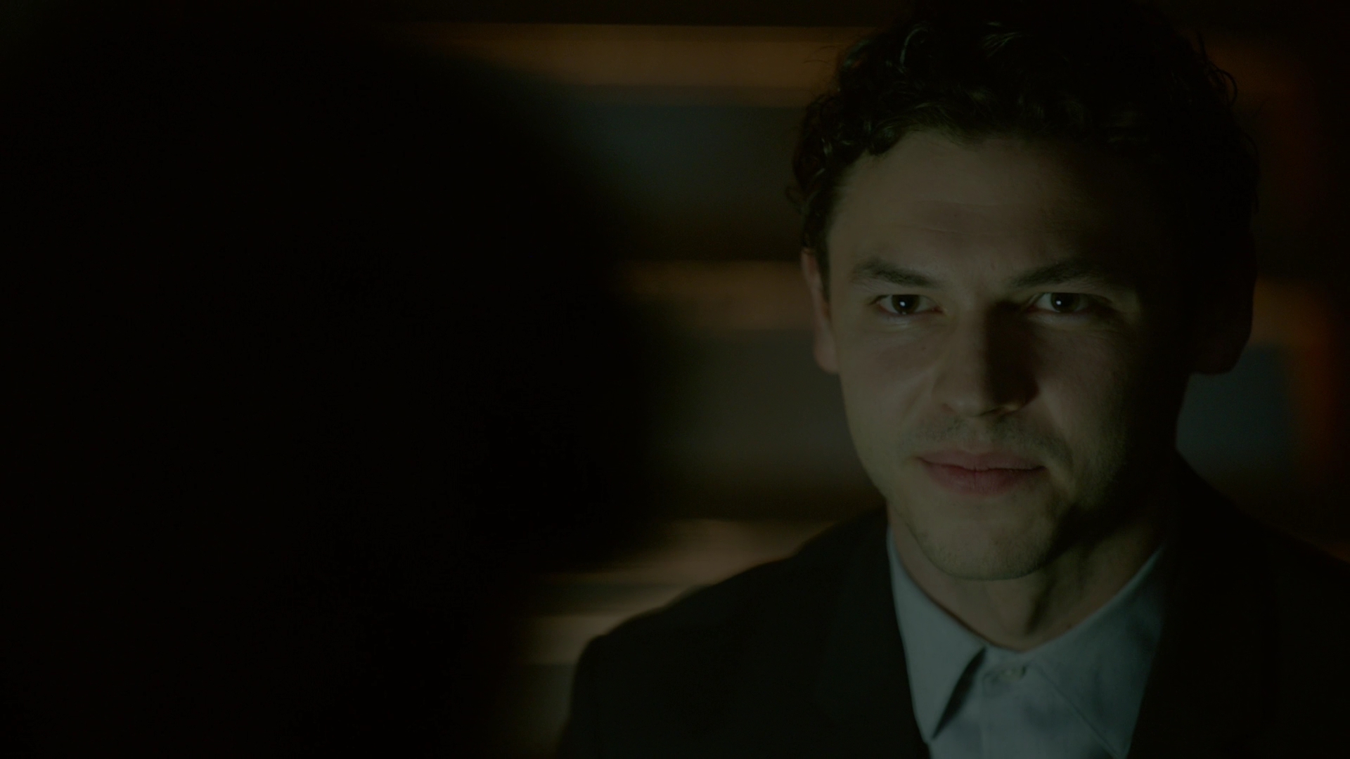 VampireDiariesWorld-dot-nl_Legacies1x15IllTellYouAStory02087.jpg