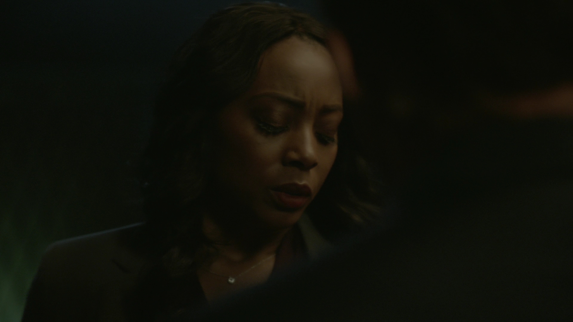 VampireDiariesWorld-dot-nl_Legacies1x15IllTellYouAStory02183.jpg