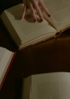 VampireDiariesWorld-dot-nl_Legacies1x15IllTellYouAStory00412.jpg