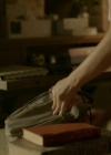 vampirediariesworld-dot-nl_Legacies2x03YouRemindMeofSomeoneIUsedtoKnow00414.jpg