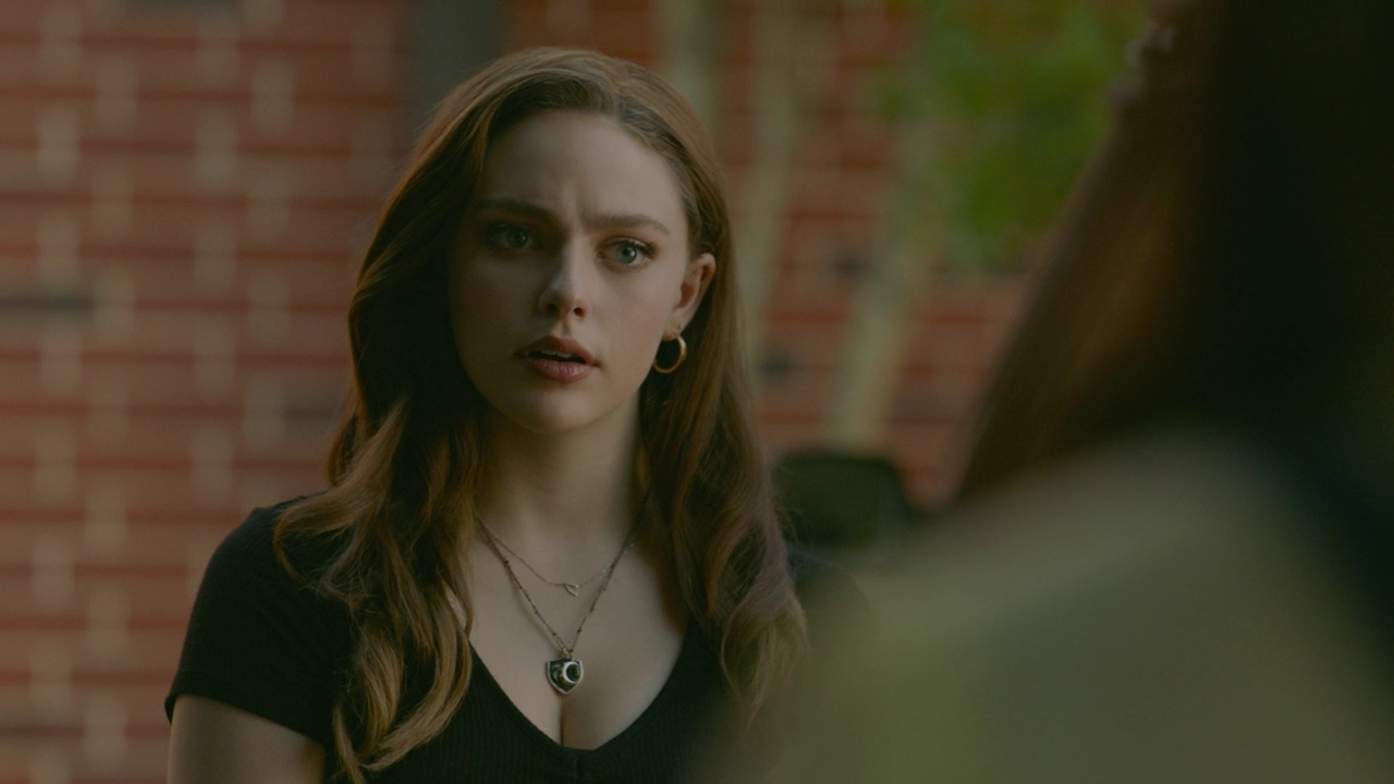 vampirediariesworld-dot-nl_Legacies2x04SinceWhenDoYouSpeakJapanese00987.jpg