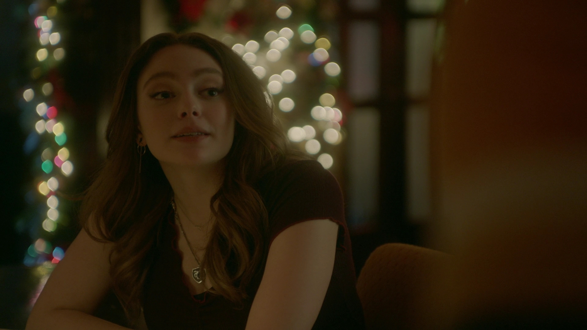 VampireDiariesWorld-dot-nl_Legacies2x08ThisChristmasIsSuprisinglyViolent0443.jpg