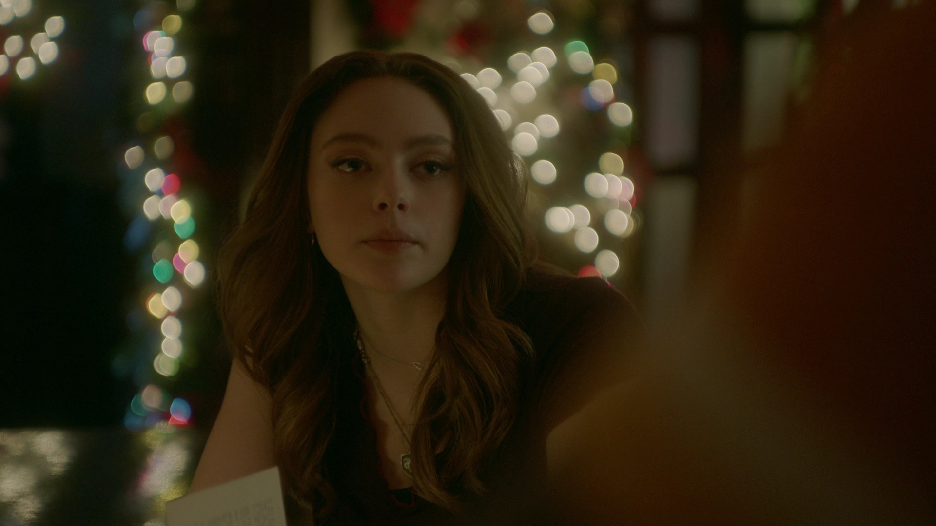 VampireDiariesWorld-dot-nl_Legacies2x08ThisChristmasIsSuprisinglyViolent0469.jpg