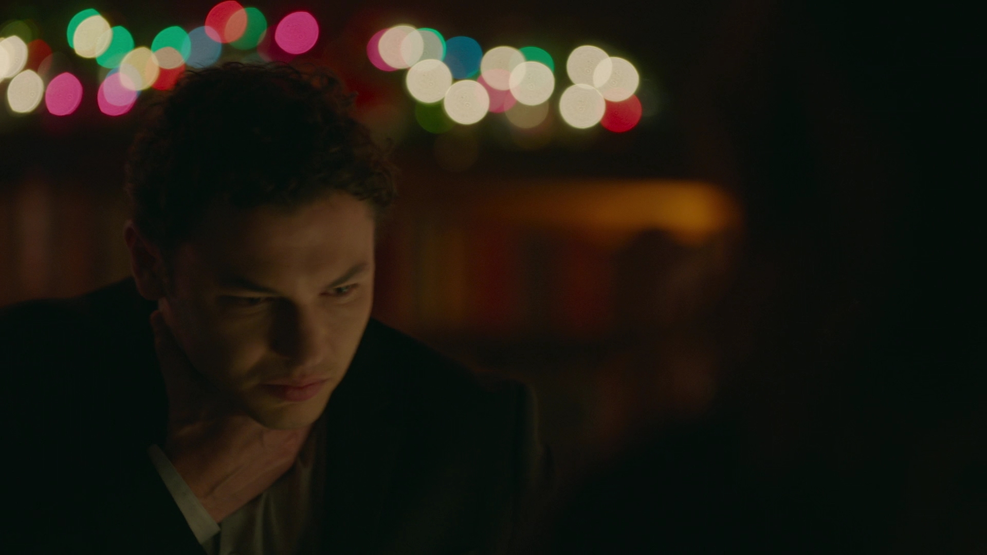 VampireDiariesWorld-dot-nl_Legacies2x08ThisChristmasIsSuprisinglyViolent0733.jpg