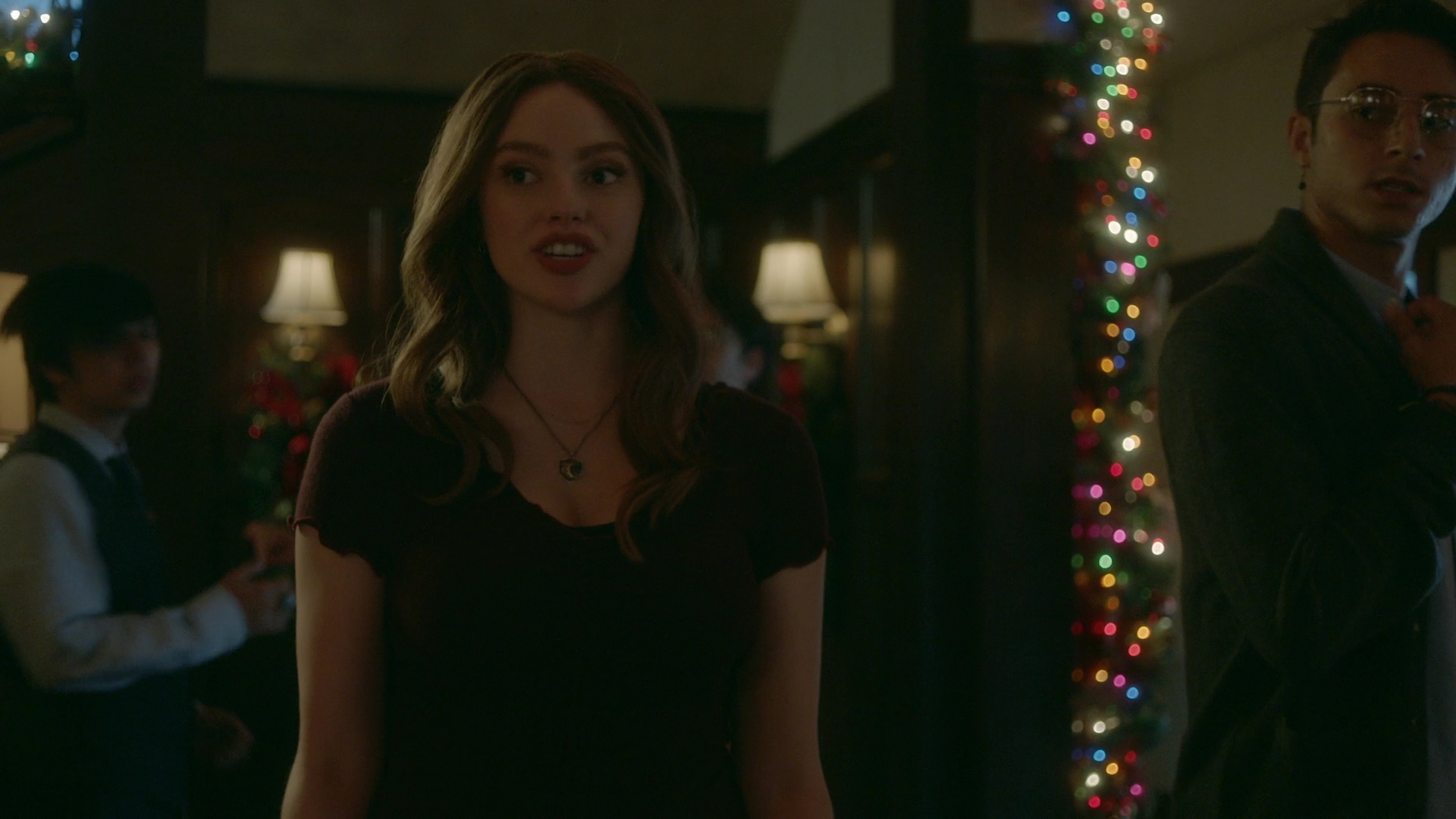 VampireDiariesWorld-dot-nl_Legacies2x08ThisChristmasIsSuprisinglyViolent0894.jpg