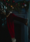 VampireDiariesWorld-dot-nl_Legacies2x08ThisChristmasIsSuprisinglyViolent1127.jpg