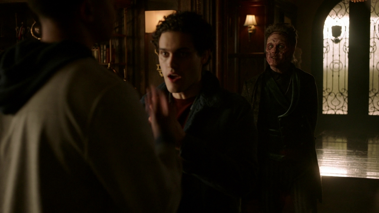 VampireDiariesWorld-dot-nl_Legacies3x01WereNotWorthy0775.jpg