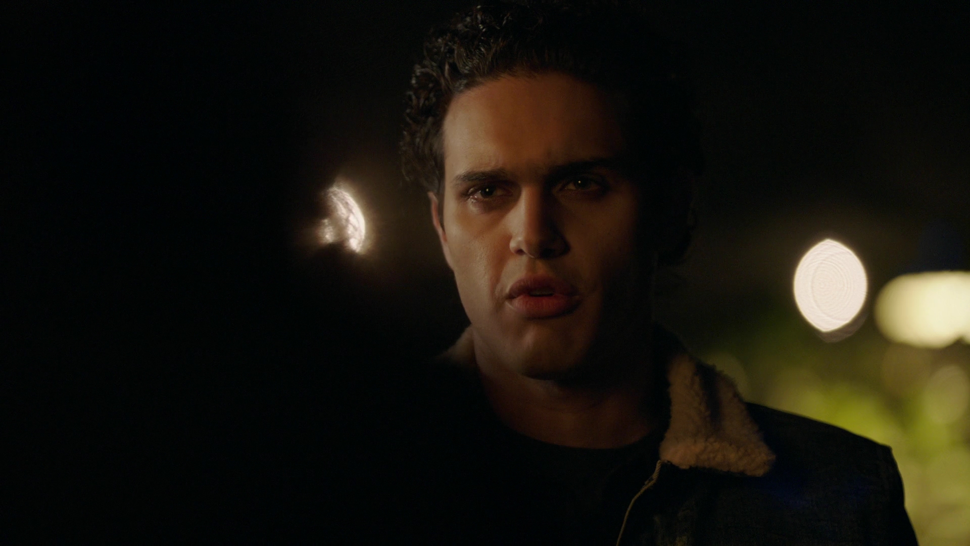 VampireDiariesWorld-dot-nl_Legacies3x02GoodbyesSureDoSuck2206.jpg