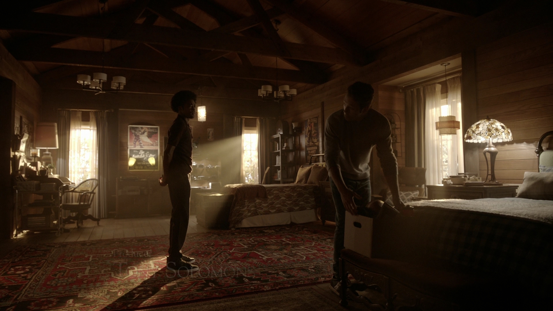 VampireDiariesWorld-dot-nl_Legacies4x05IThoughtYoudBeHappierToSeeMe0143.jpg