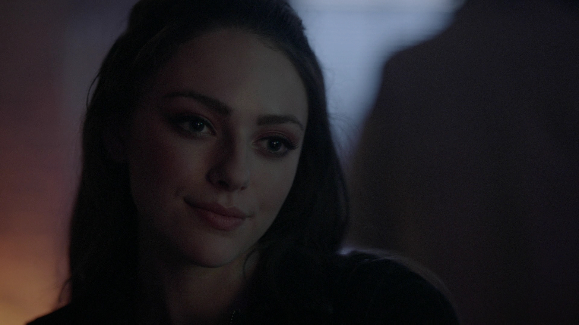 VampireDiariesWorld-dot-nl_Legacies4x05IThoughtYoudBeHappierToSeeMe0369.jpg