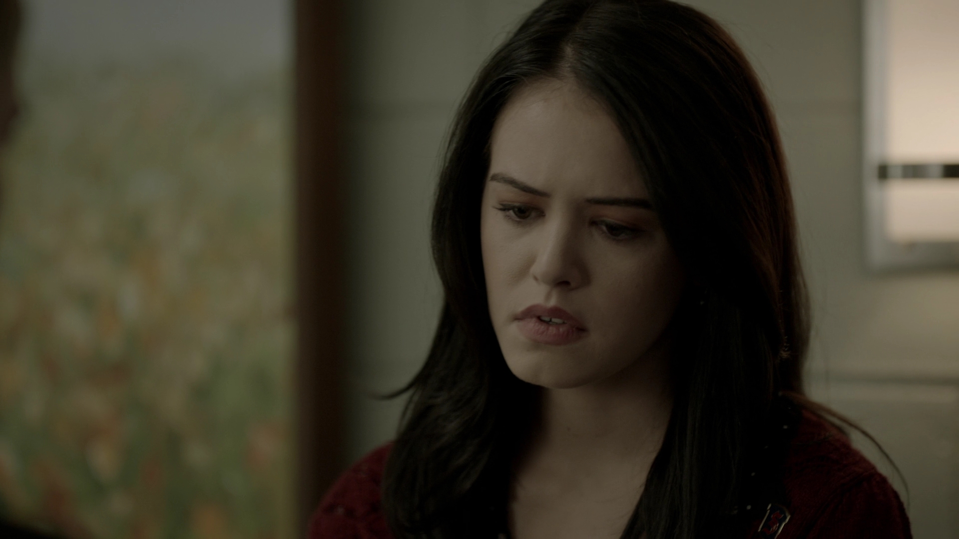 VampireDiariesWorld-dot-nl_Legacies4x05IThoughtYoudBeHappierToSeeMe1427.jpg