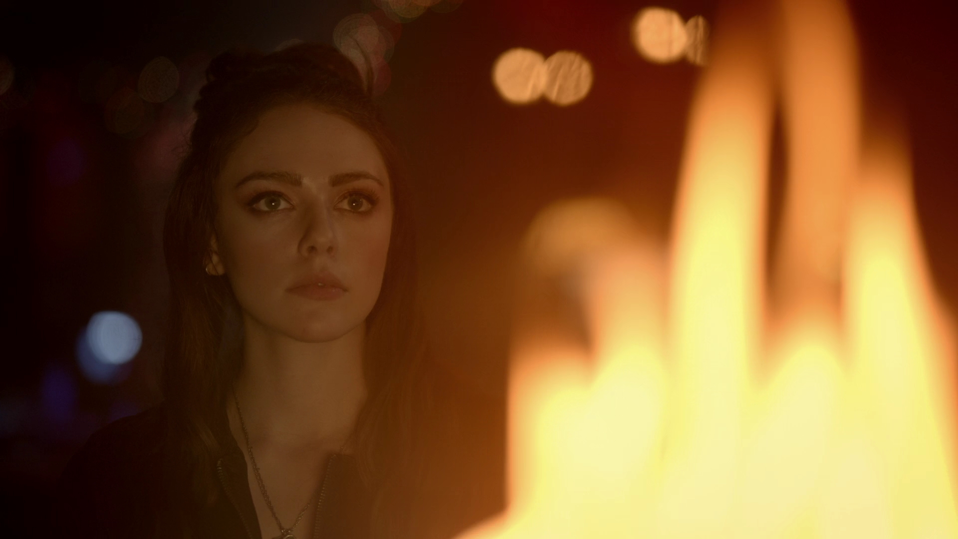 VampireDiariesWorld-dot-nl_Legacies4x05IThoughtYoudBeHappierToSeeMe1781.jpg