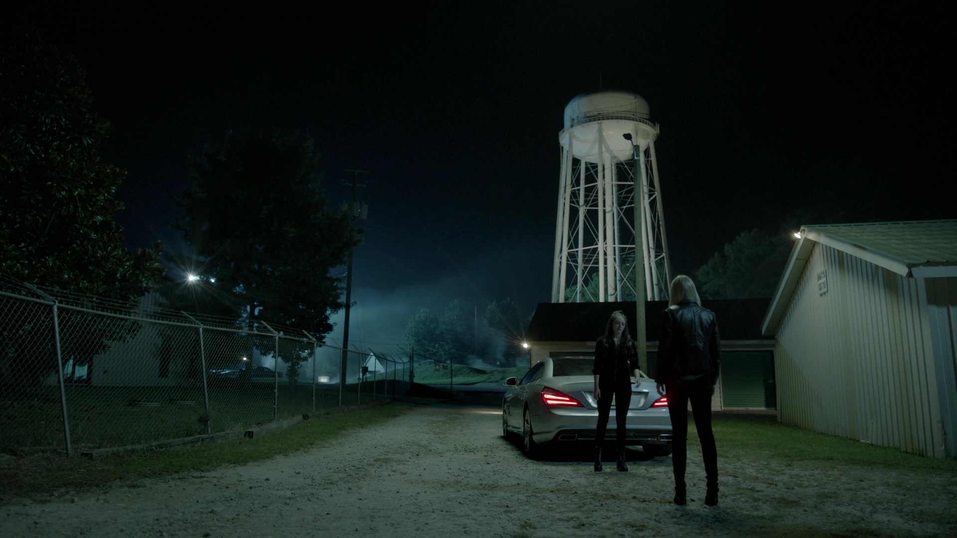 VampireDiariesWorld-dot-nl_Legacies4x05IThoughtYoudBeHappierToSeeMe2340.jpg