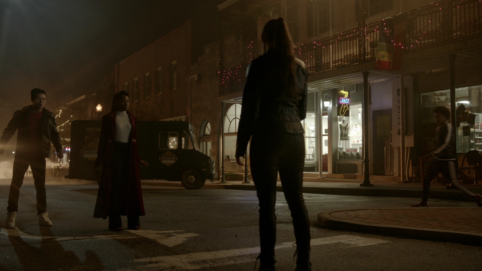 VampireDiariesWorld-dot-nl_Legacies4x06YoureALongWayFromHome0032.jpg