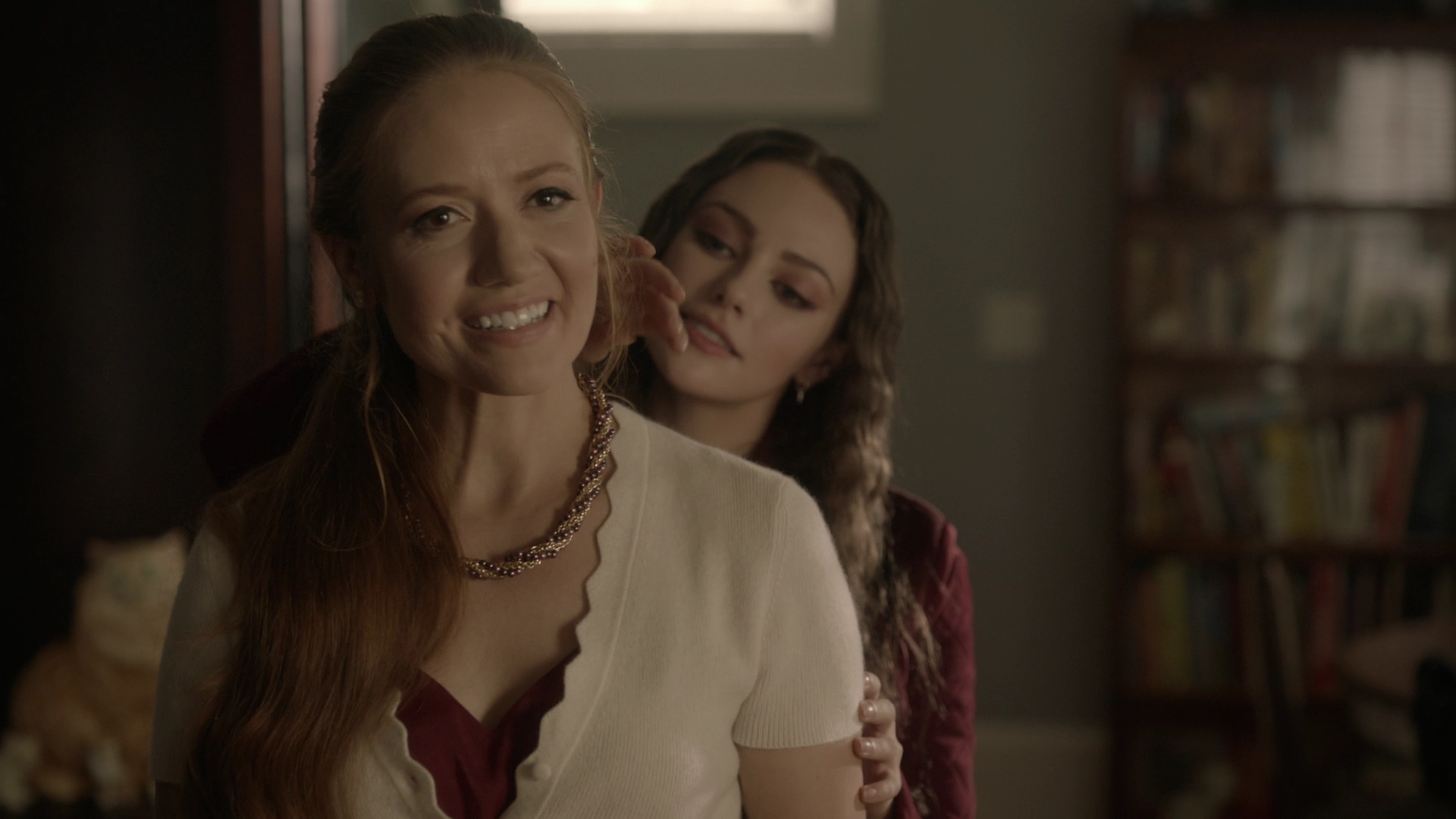 VampireDiariesWorld-dot-nl_Legacies4x06YoureALongWayFromHome0723.jpg