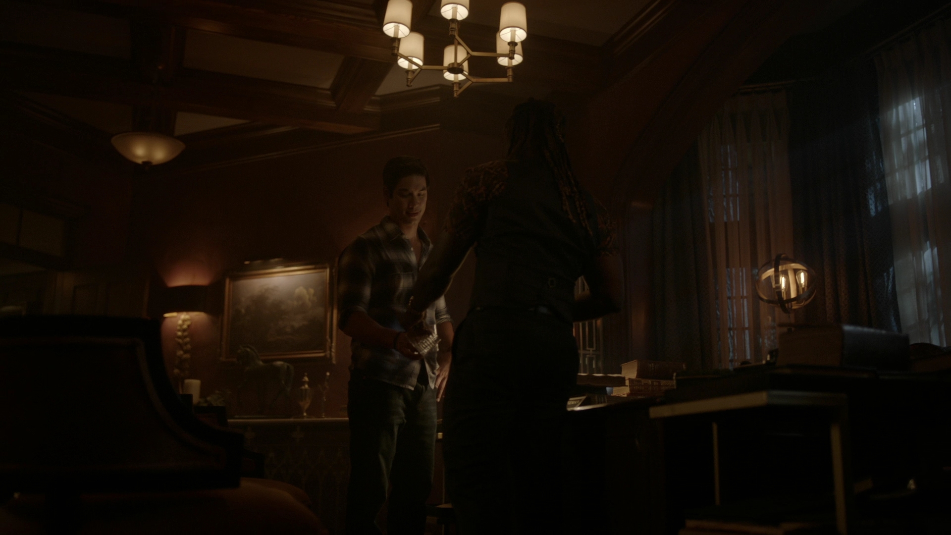 VampireDiariesWorld-dot-nl_Legacies4x06YoureALongWayFromHome2170.jpg