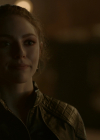 VampireDiariesWorld-dot-nl_Legacies4x06YoureALongWayFromHome1972.jpg