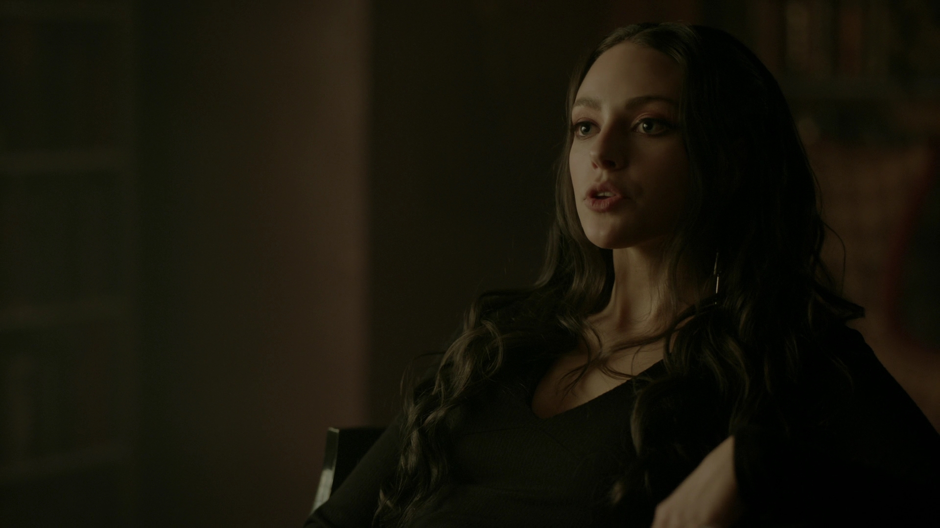 VampireDiariesWorld-dot-nl_Legacies4x07SomeplaceFarAwayfromAllThisViolence0483.jpg