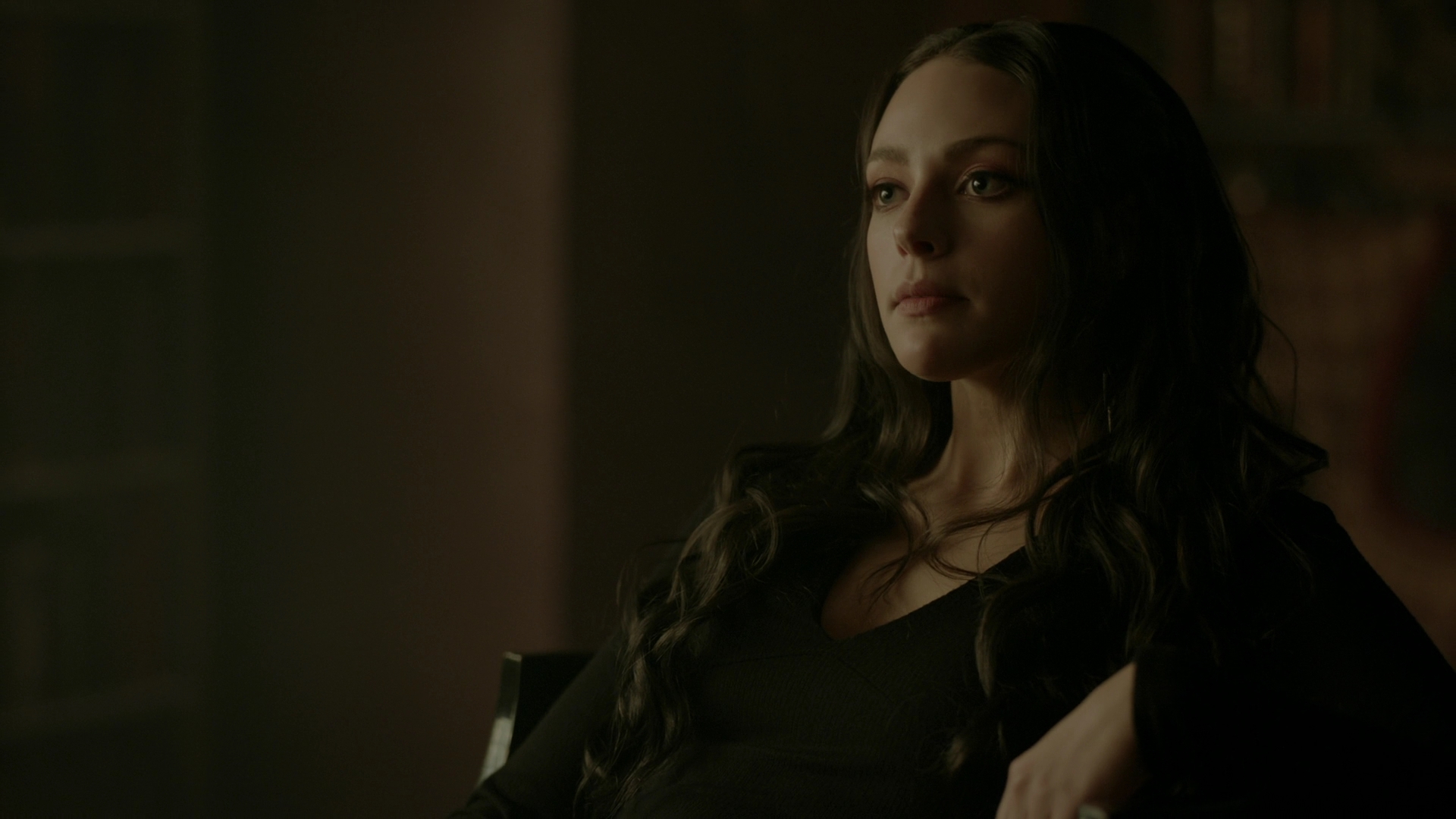 VampireDiariesWorld-dot-nl_Legacies4x07SomeplaceFarAwayfromAllThisViolence0484.jpg