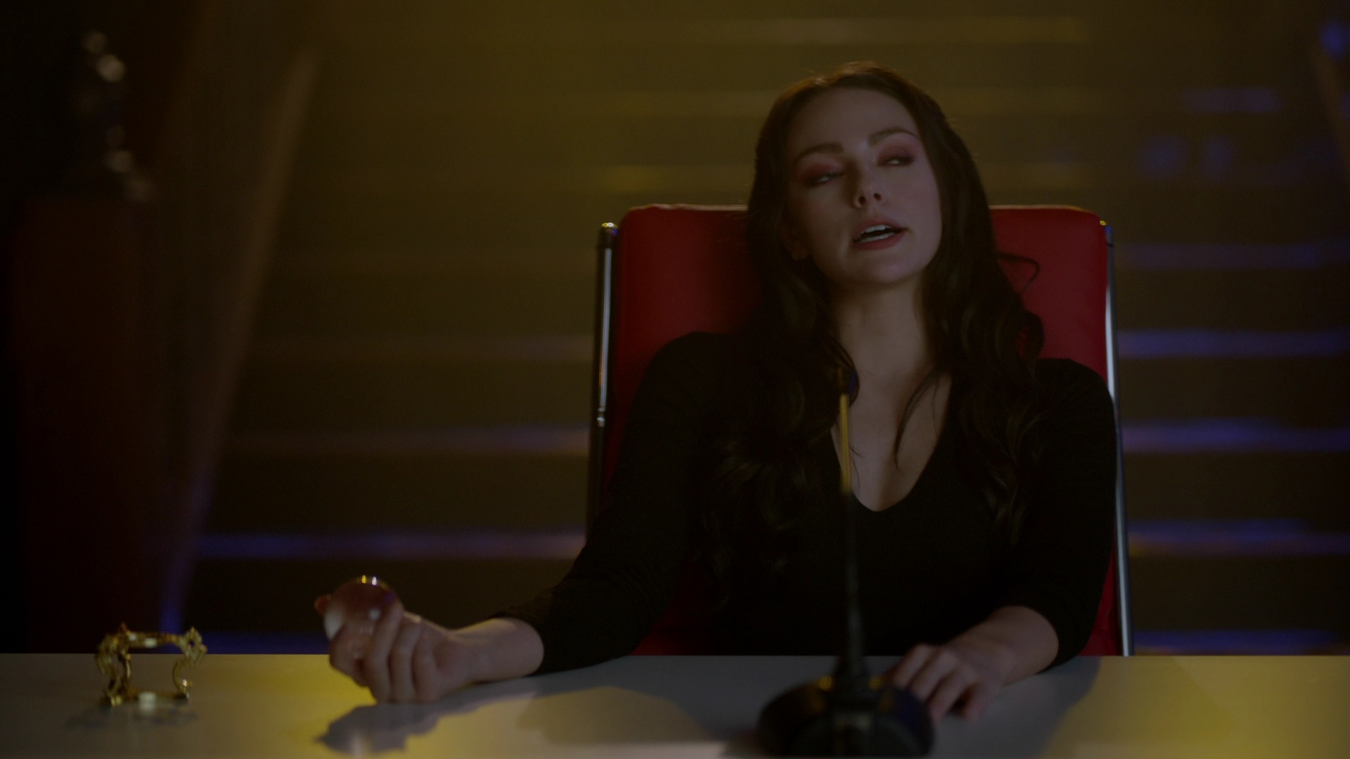 VampireDiariesWorld-dot-nl_Legacies4x07SomeplaceFarAwayfromAllThisViolence0608.jpg