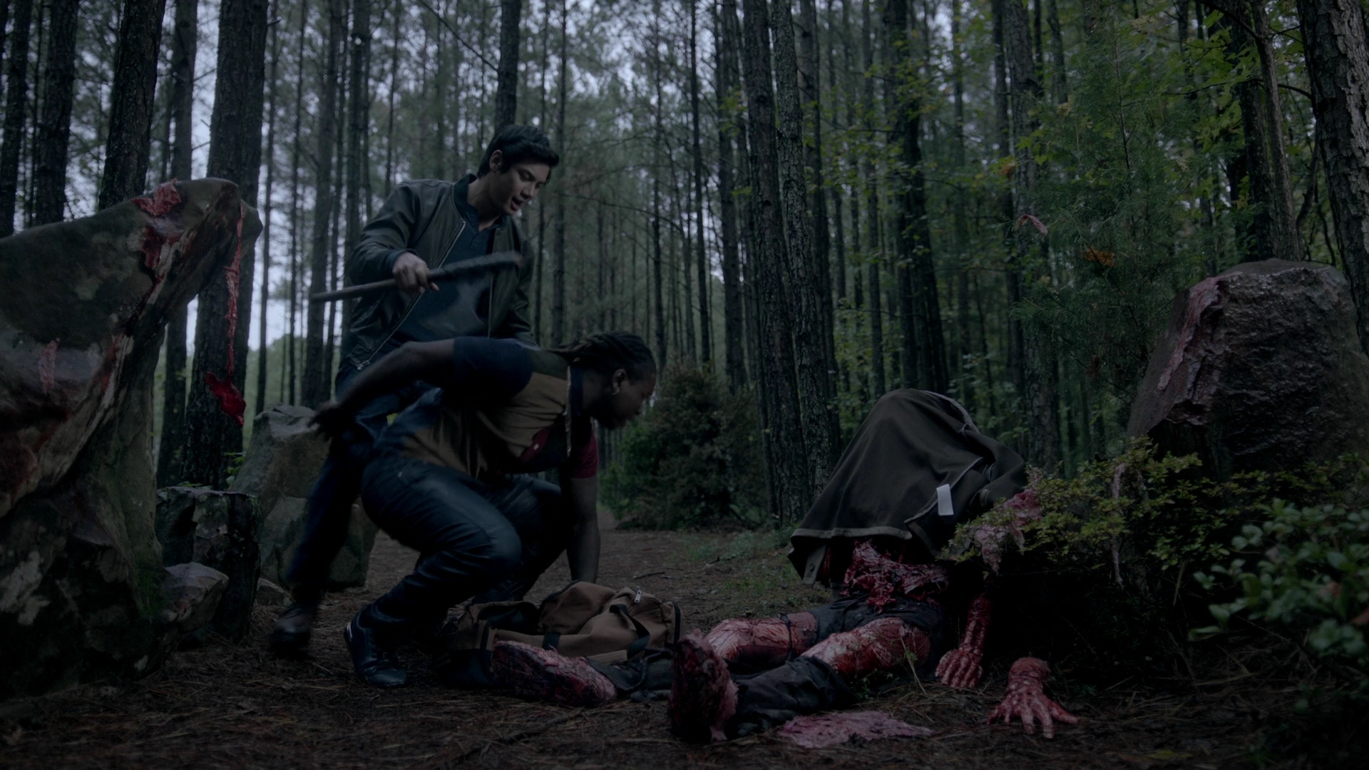 VampireDiariesWorld-dot-nl_Legacies4x07SomeplaceFarAwayfromAllThisViolence0672.jpg