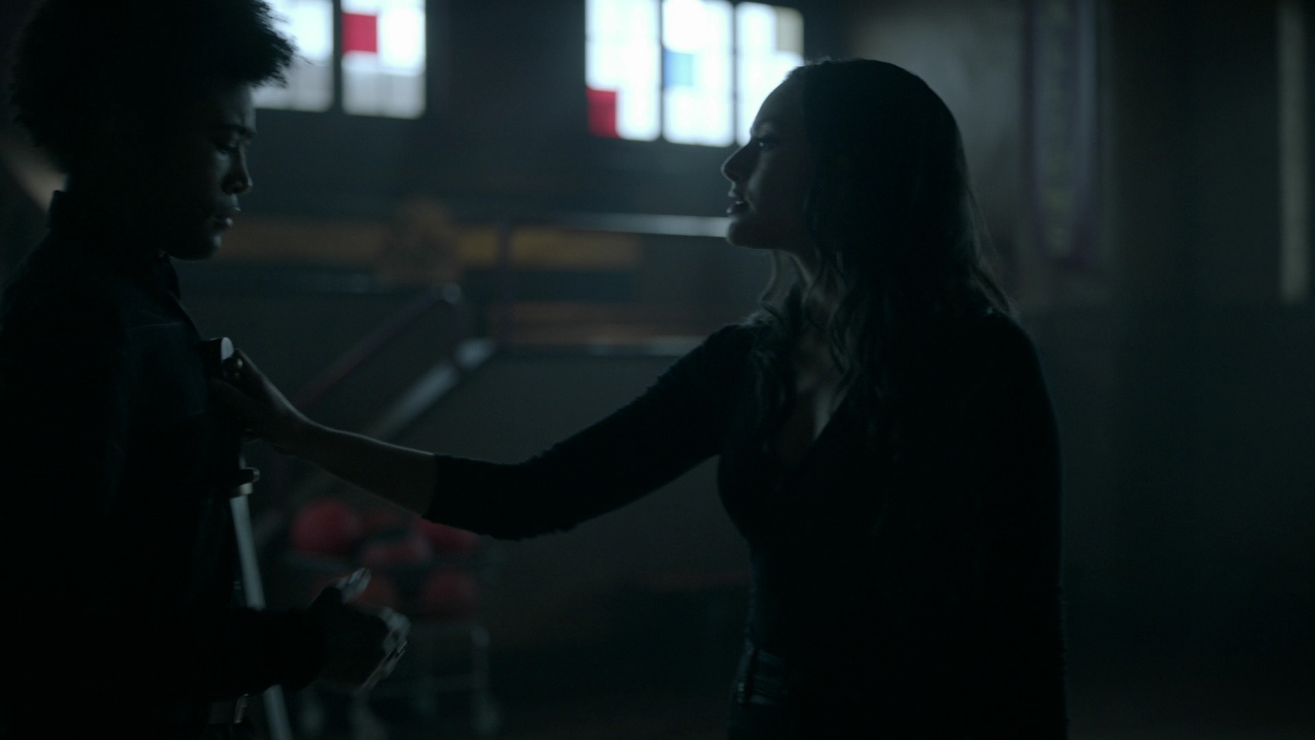 VampireDiariesWorld-dot-nl_Legacies4x07SomeplaceFarAwayfromAllThisViolence1307.jpg