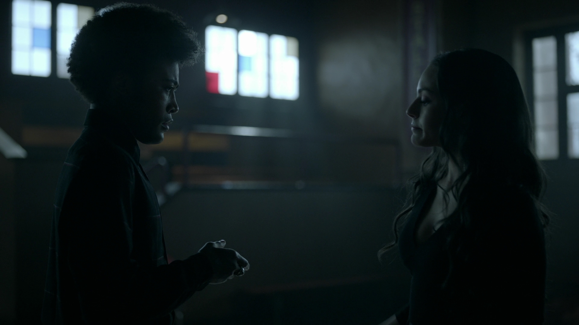 VampireDiariesWorld-dot-nl_Legacies4x07SomeplaceFarAwayfromAllThisViolence1337.jpg