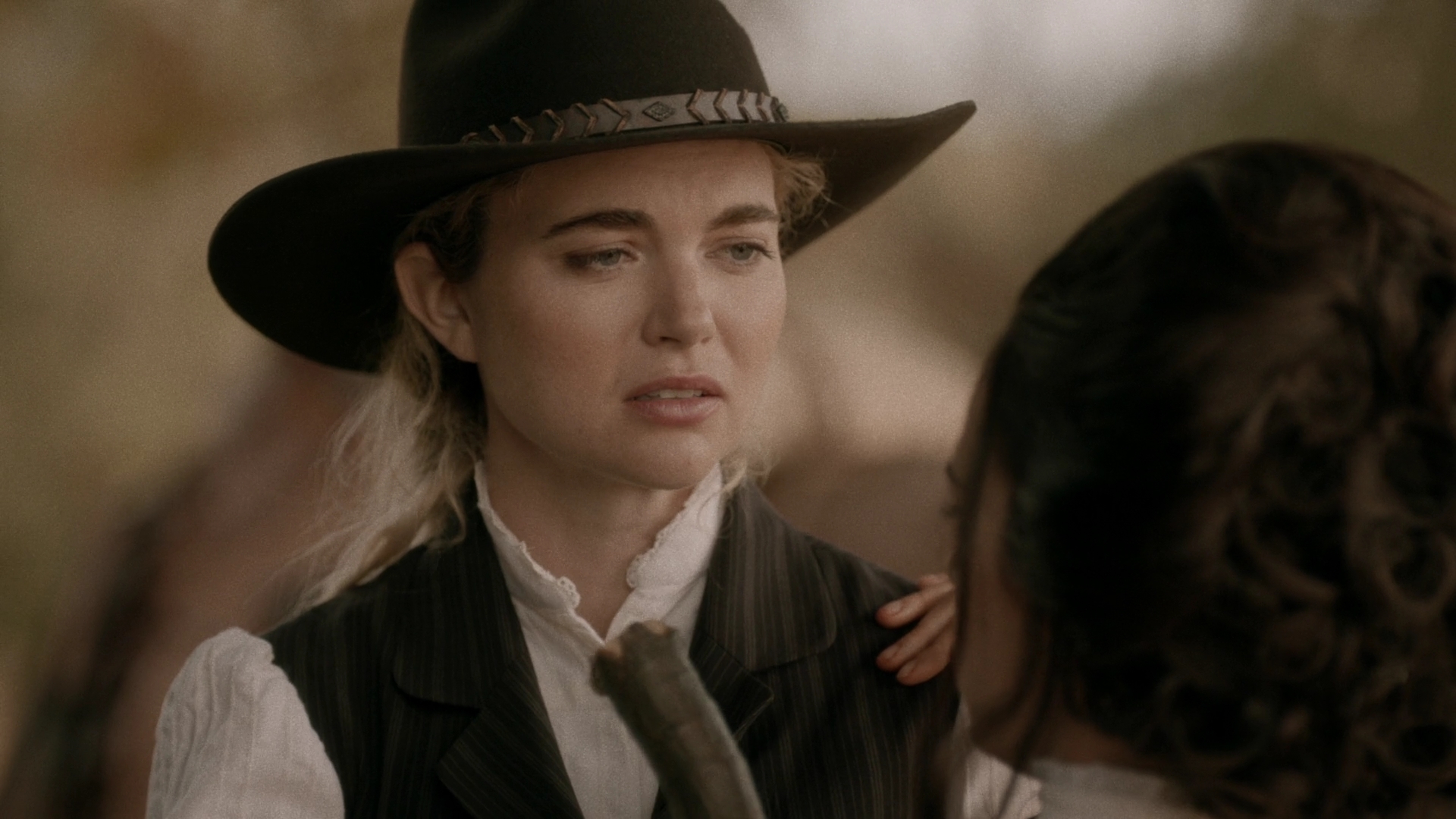 VampireDiariesWorld-dot-nl_Legacies4x07SomeplaceFarAwayfromAllThisViolence1440.jpg