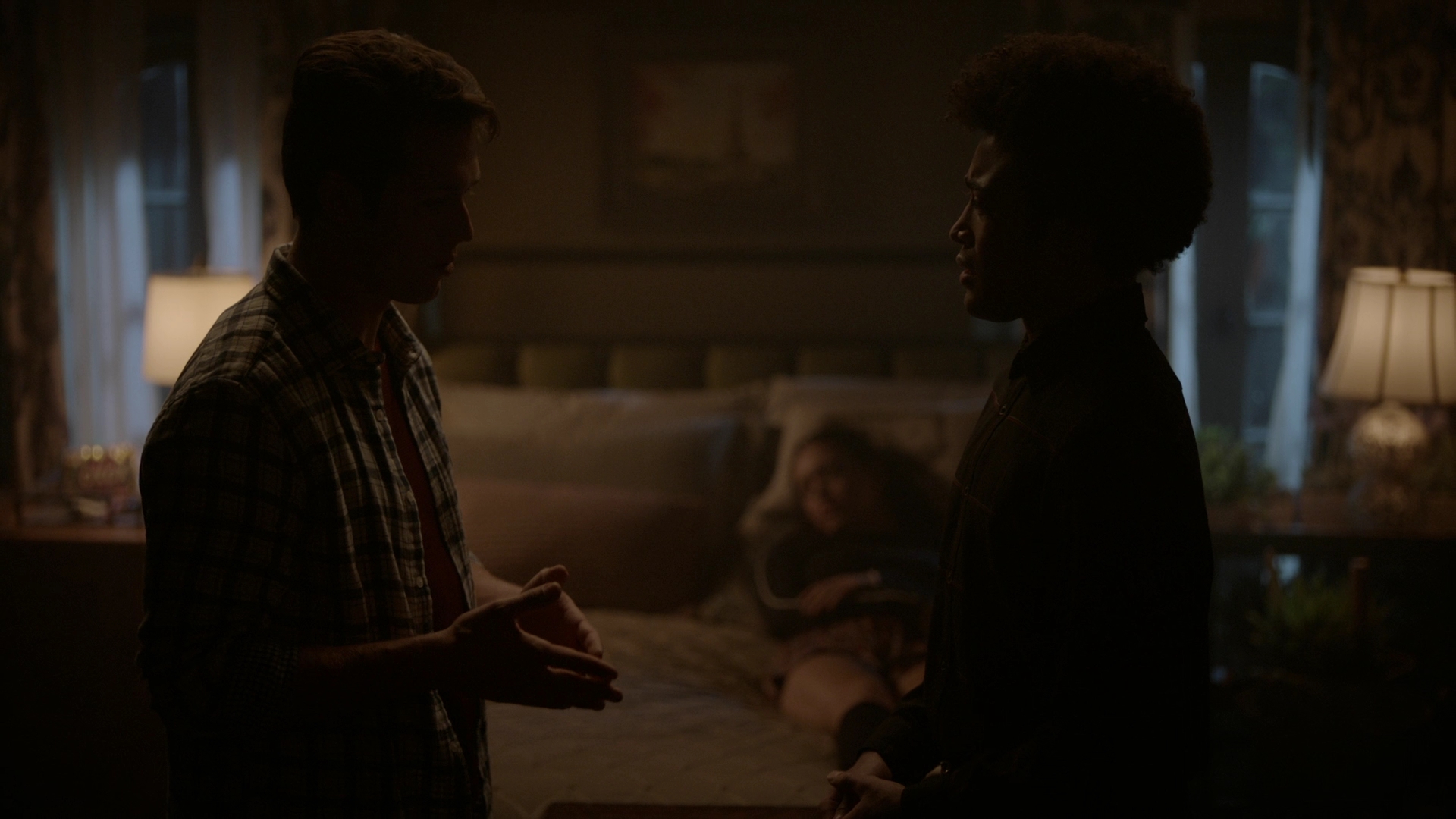 VampireDiariesWorld-dot-nl_Legacies4x07SomeplaceFarAwayfromAllThisViolence2363.jpg