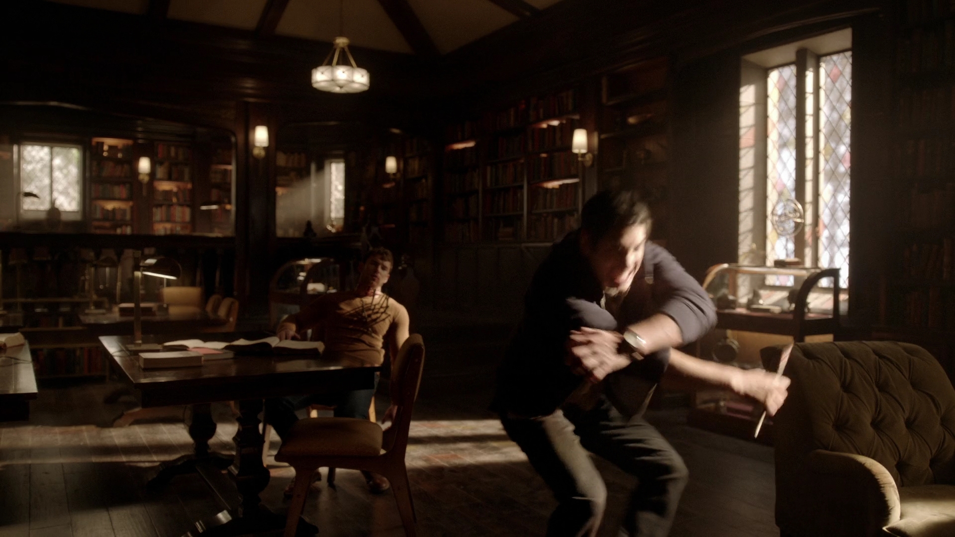 vampirediariesworld-dot-nl_Legacies4x10TheStoryOfMyLife0328.jpg