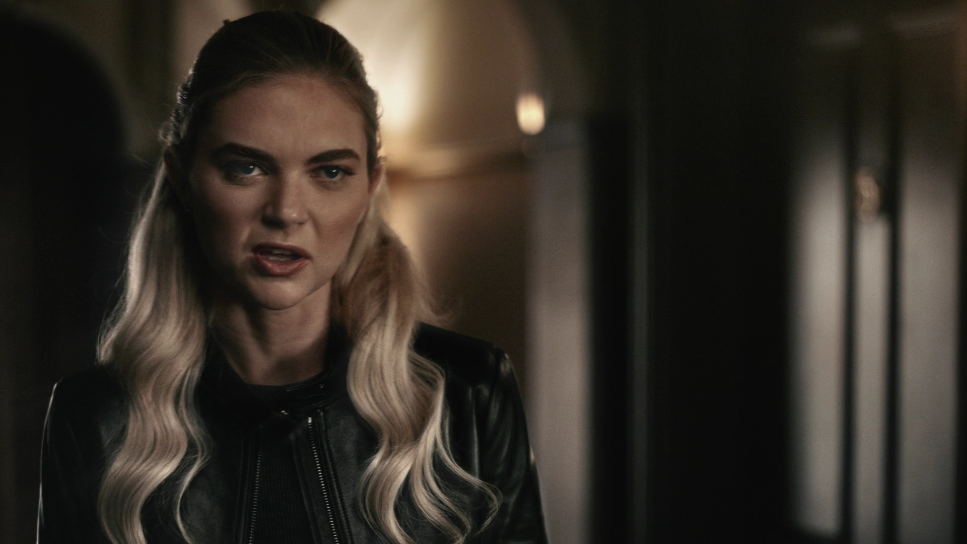 vampirediariesworld-dot-nl_Legacies4x10TheStoryOfMyLife0972.jpg