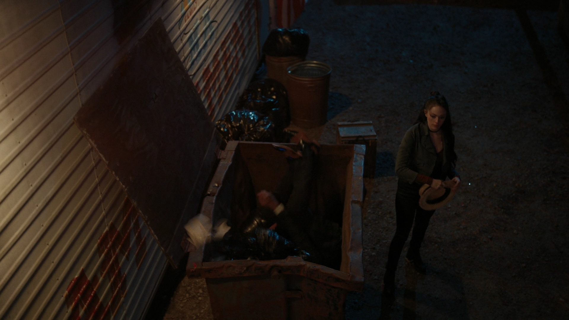 VampireDiariesWorld-dot-nl_Legacies4x11FollowTheSoundOfMyVoice1565.jpg