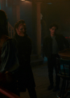 vampirediariesworld-dot-nl_Legacies4x12NotAllThoseWhoWanderAreLost1980.jpg