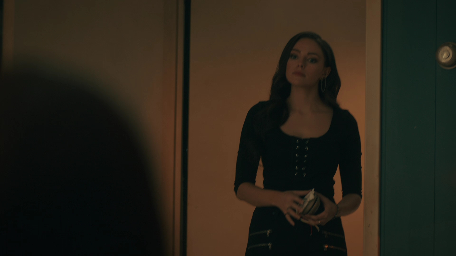 vampirediariesworld-dot-nl_Legacies4x12NotAllThoseWhoWanderAreLost1185.jpg