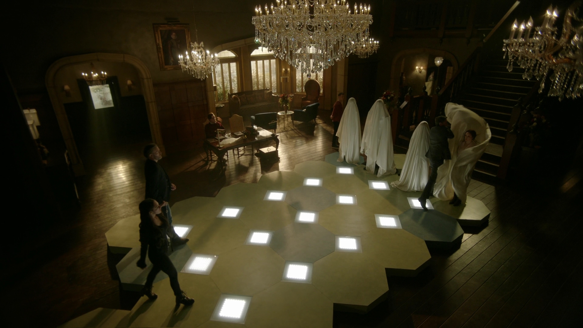 VampireDiariesWorld-dot-nl_Legacies4x14TheOnlyWayOutIsThrough0530.jpg