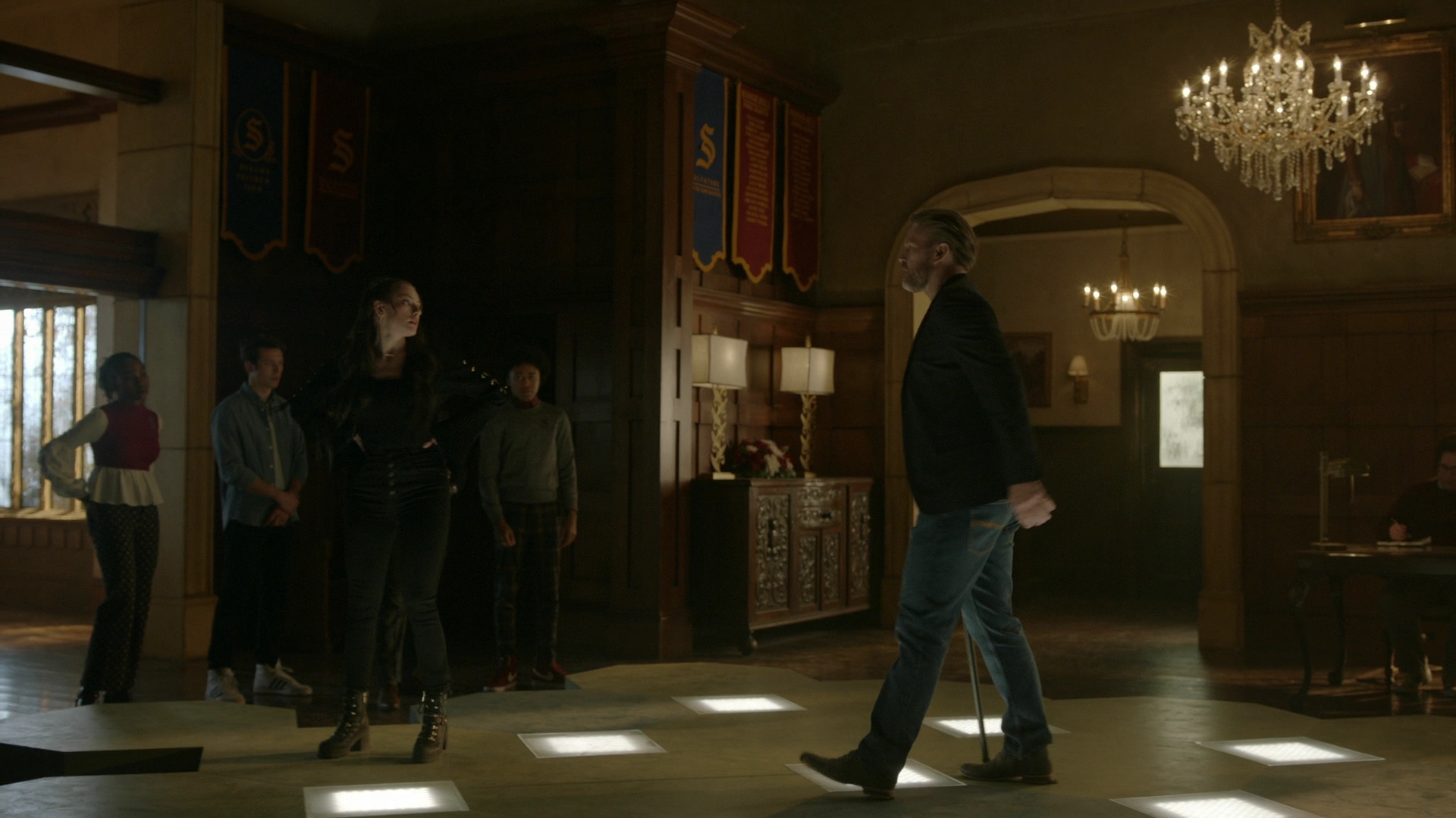 VampireDiariesWorld-dot-nl_Legacies4x14TheOnlyWayOutIsThrough0750.jpg