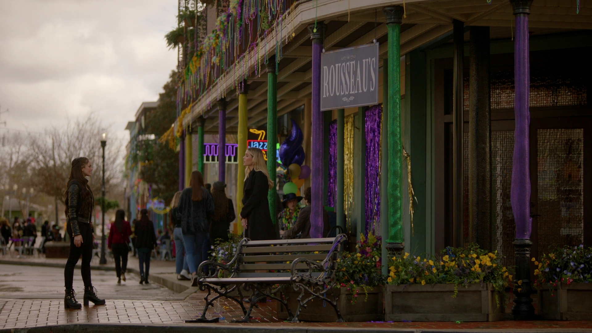 VampireDiariesWorld-dot-nl_Legacies4x15EverythingThatCanBeLostMayAlsoBeFound0361.jpg