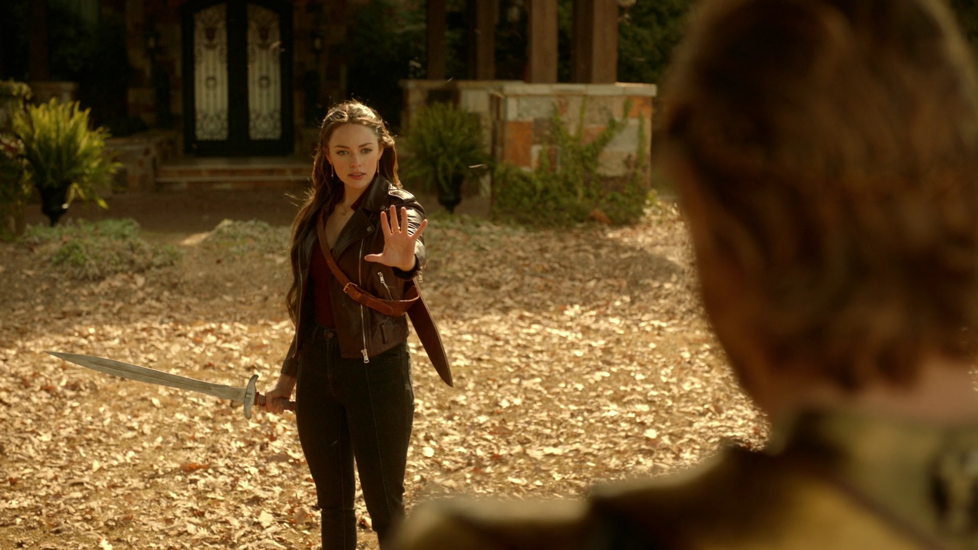 VampireDiariesWorld-dot-nl_Legacies4x16IWouldntBeStandingHereIfItWerentForYou1889.jpg