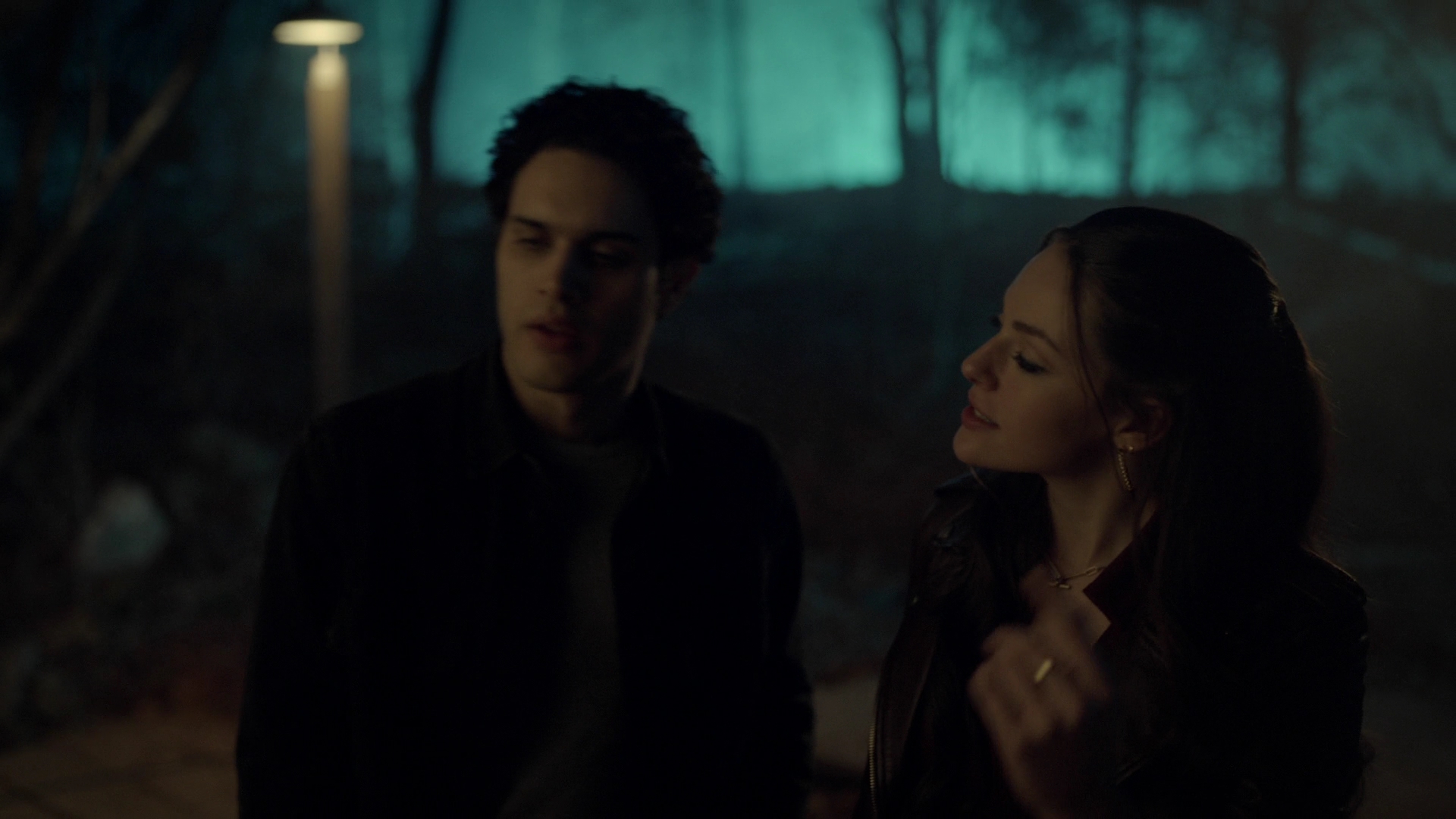 VampireDiariesWorld-dot-nl_Legacies4x17IntoTheWoods0052.jpg