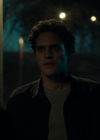 VampireDiariesWorld-dot-nl_Legacies4x17IntoTheWoods1978.jpg