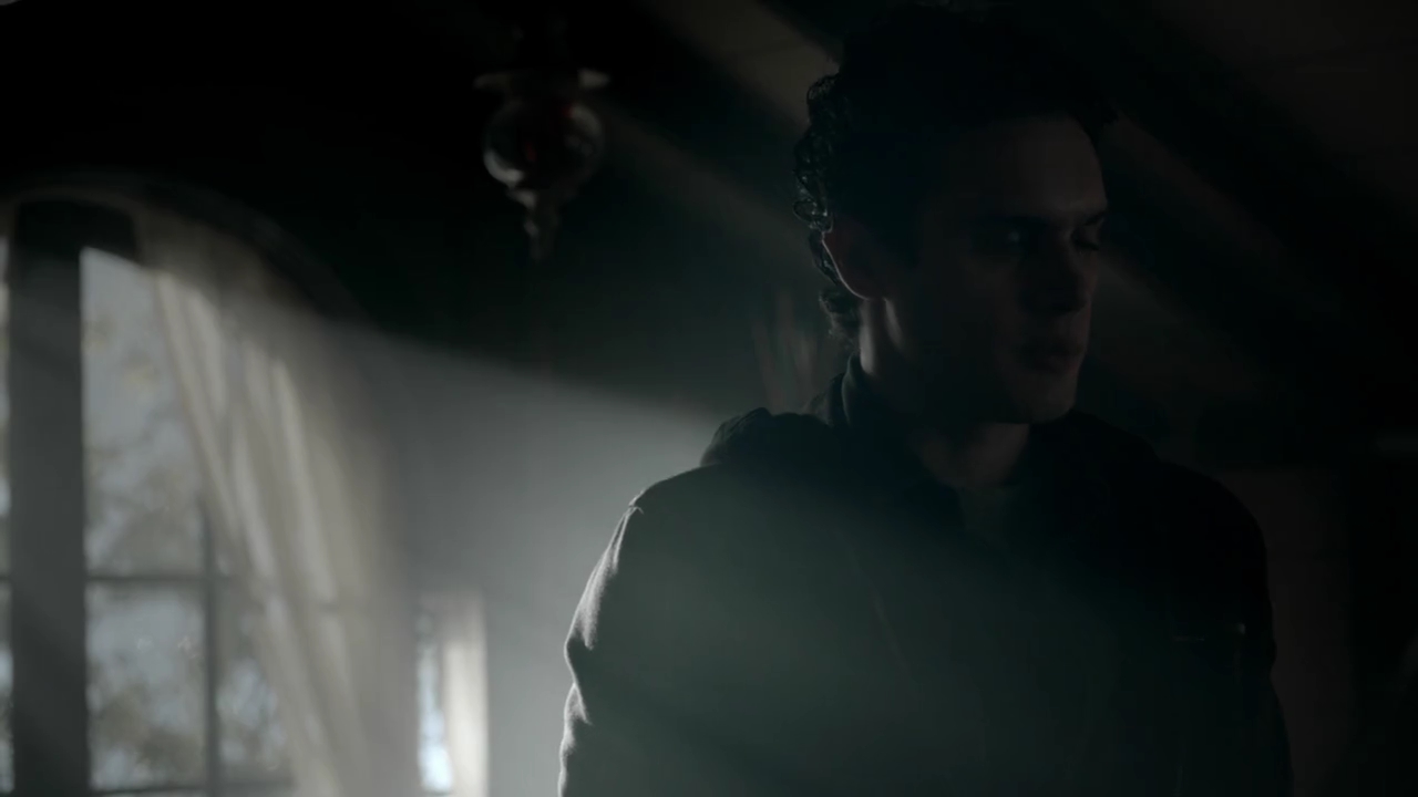 VampireDiariesWorld-dot-nl_Legacies4x20JustDontBeAStrangerOkay0594.jpg