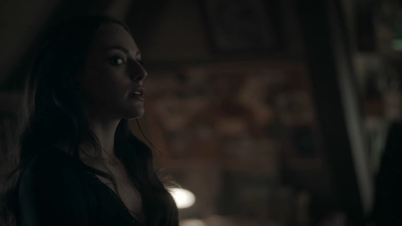 VampireDiariesWorld-dot-nl_Legacies4x20JustDontBeAStrangerOkay0719.jpg