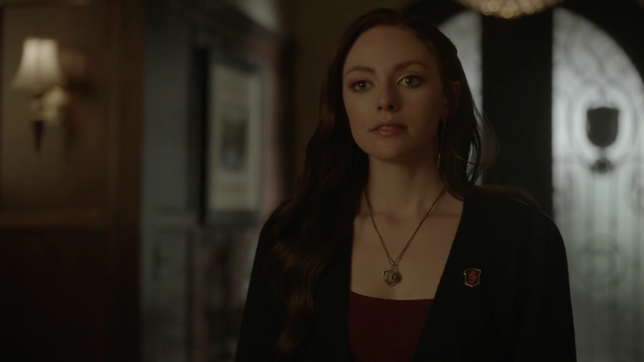 VampireDiariesWorld-dot-nl_Legacies4x20JustDontBeAStrangerOkay2431.jpg