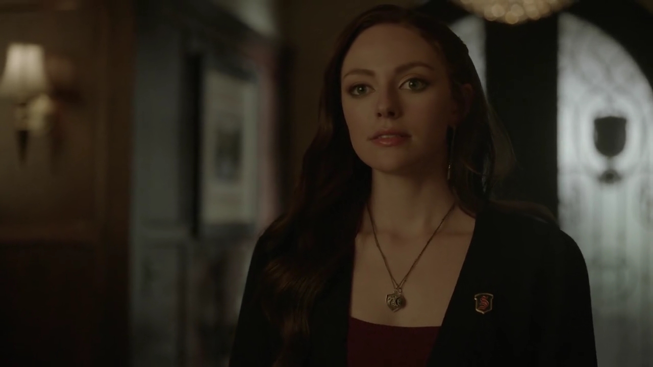 VampireDiariesWorld-dot-nl_Legacies4x20JustDontBeAStrangerOkay2432.jpg