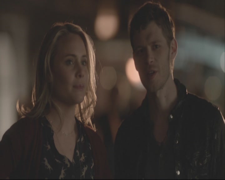 VampireDiariesWorld-dot-org_TheOriginals1x01AlwaysAndForever-deletedscene0088.jpg