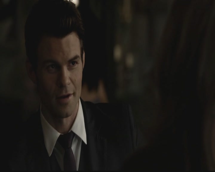 VampireDiariesWorld-dot-org_TheOriginals1x01AlwaysandForever0213.jpg